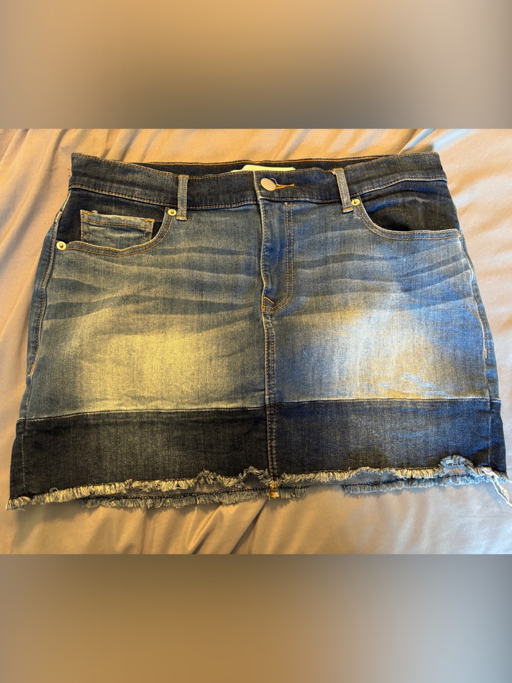 Y2K Express Two-Tone Washed Denim Mini Skirt - Blue